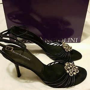 *SOLD*Enzo Angiolini Strappy Black Crystal Flowers